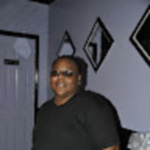 Meet your Posher, Alicia